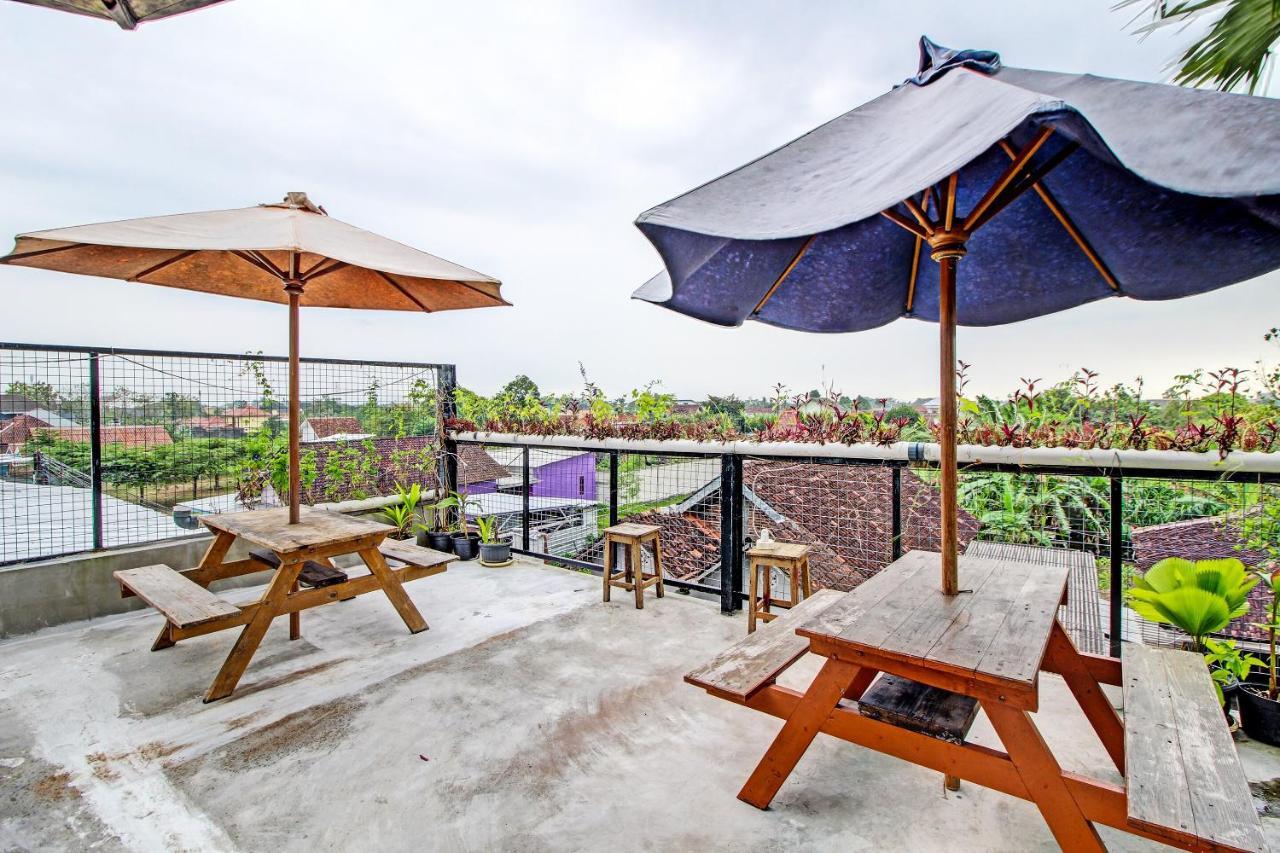 Oyo 92256 Sentosa Residence Yogyakarta Dış mekan fotoğraf