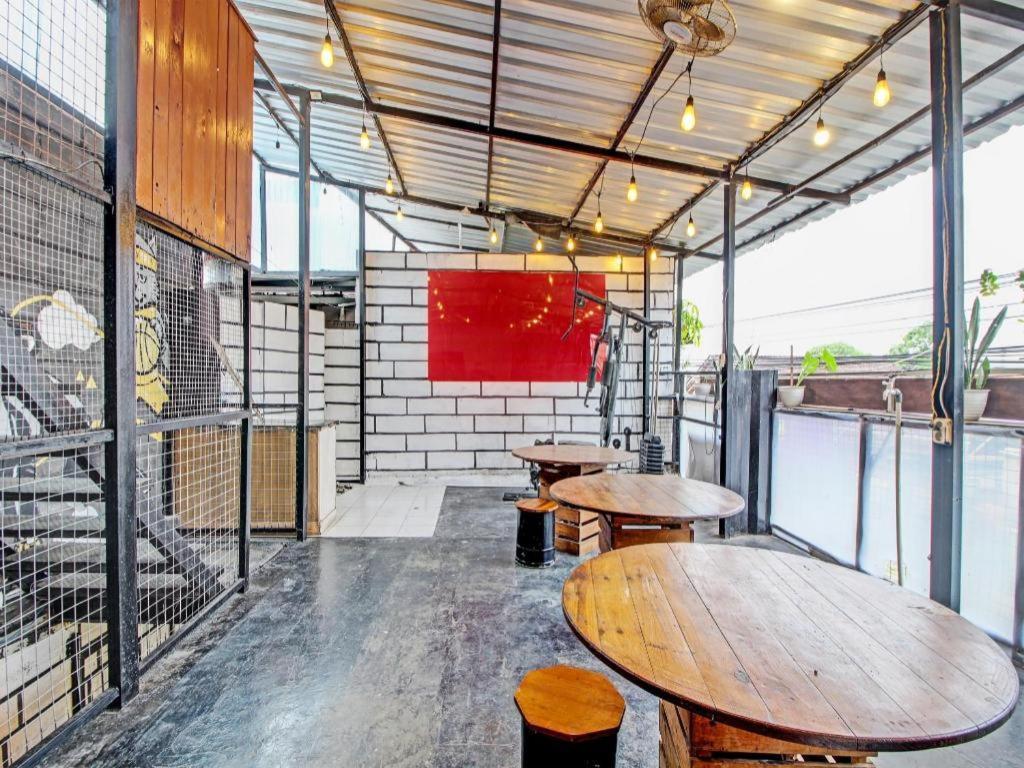Oyo 92256 Sentosa Residence Yogyakarta Dış mekan fotoğraf